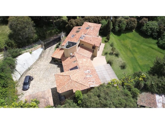 Casa en venta en San Rafael, La Calera · foto 2 de 24