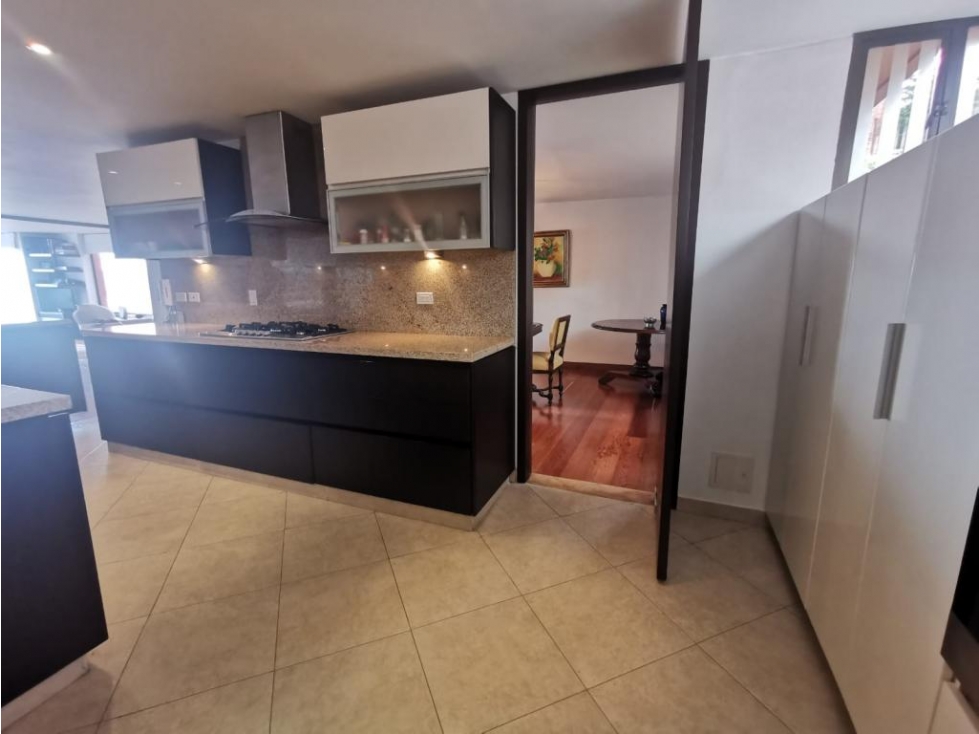 Apartamento en venta en Chicó Alto, Bogotá · foto 13 de 22