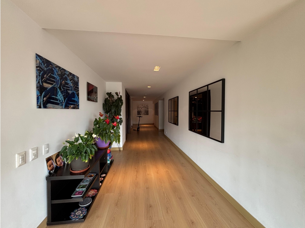 Apartamento en venta en El Refugio, Bogotá · foto 7 de 24