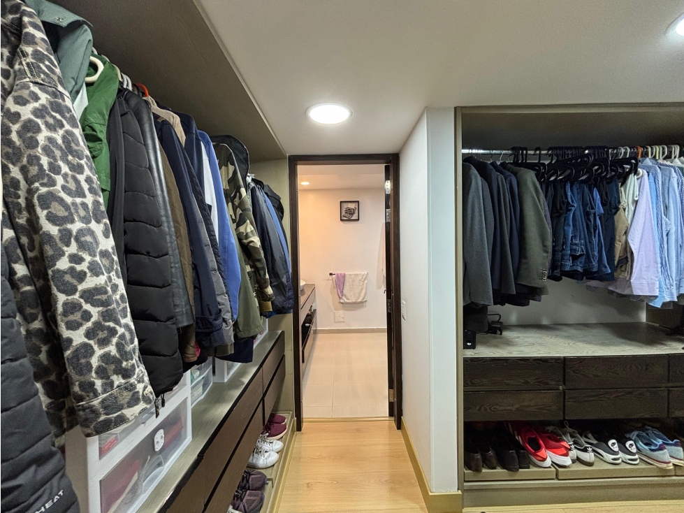Apartamento en venta en El Refugio, Bogotá · foto 12 de 24