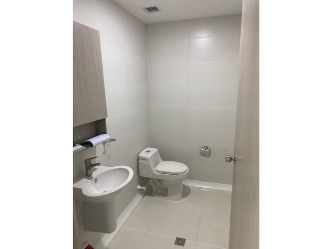Local en venta en Terrazas De Menzuli, Bucaramanga, 45 m² · foto 7 de 7