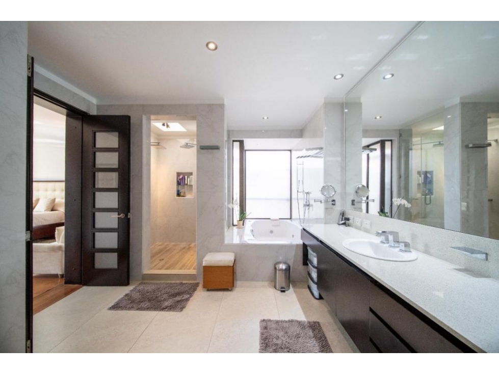 Apartamento en venta en Chicó Navarra, Bogotá · foto 19 de 24