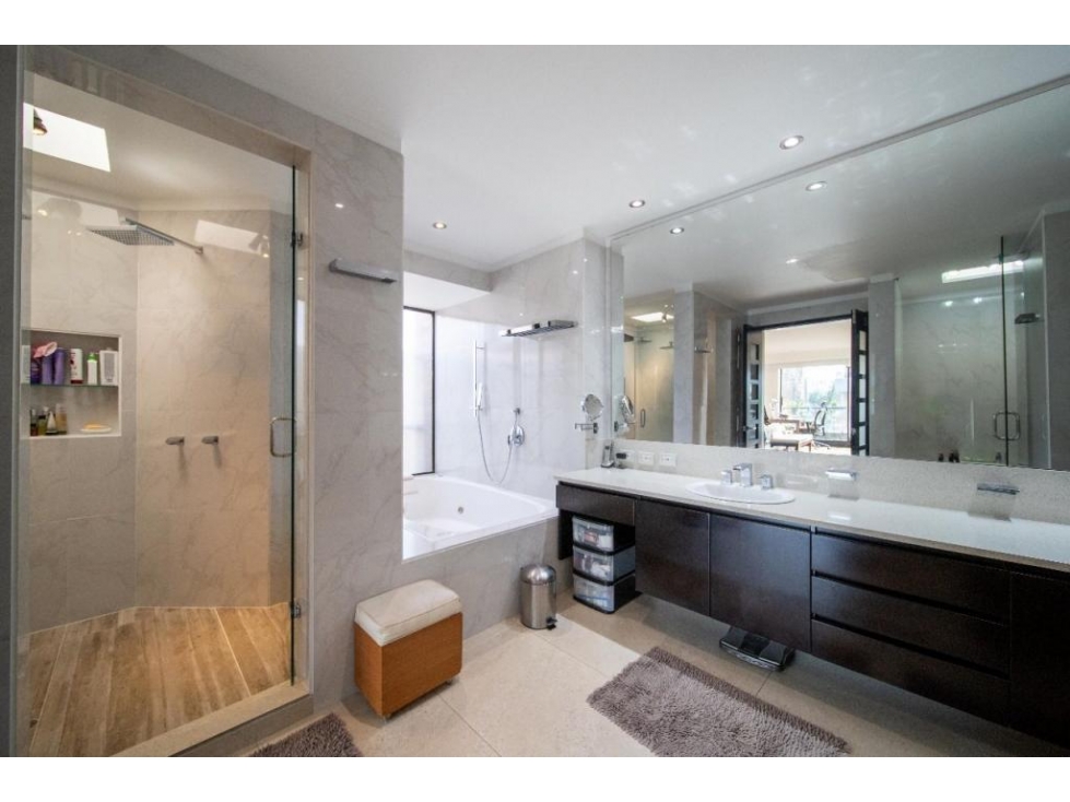 Apartamento en venta en Chicó Navarra, Bogotá · foto 24 de 24