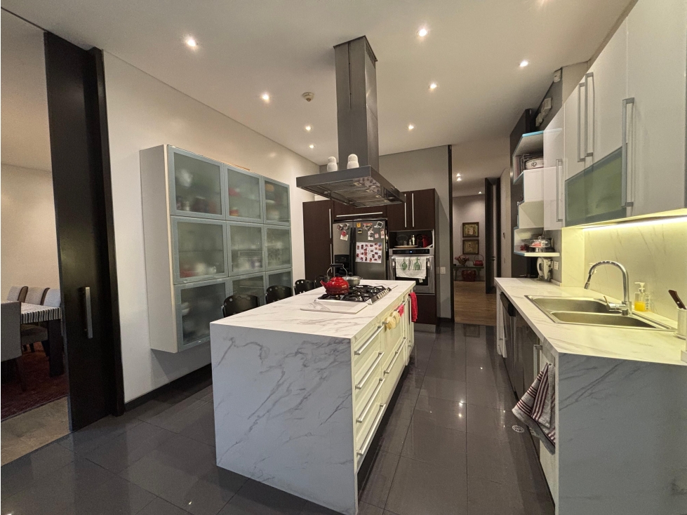 Apartamento en venta en Chico Norte, Bogotá · foto 3 de 21