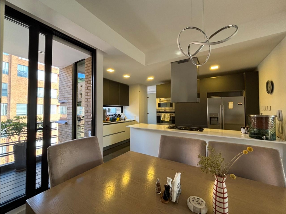 Apartamento en venta en El Chico, Bogotá · foto 2 de 24