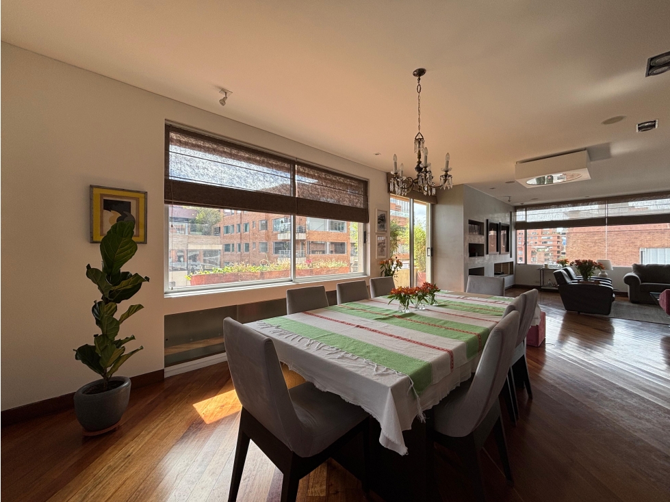 Apartamento en venta en Chico Norte, Bogotá · foto 8 de 24