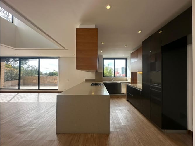 Apartamento en venta en Santa Barbara Alta, Bogotá · foto 5 de 24