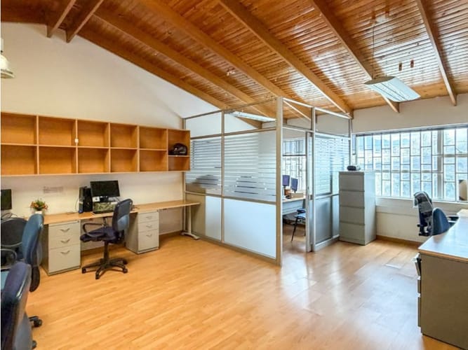 Casa en venta en La Castellana, Bogotá, 850 m² · foto 8 de 20