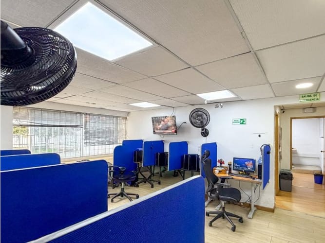 Casa en venta en La Castellana, Bogotá, 850 m² · foto 17 de 20