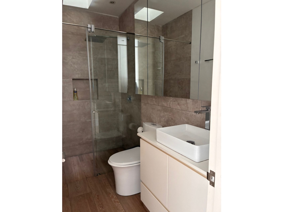 Apartamento en venta en Los Rosales, Bogotá · foto 10 de 24