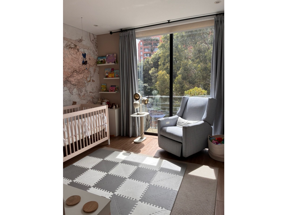 Apartamento en venta en Los Rosales, Bogotá · foto 11 de 24