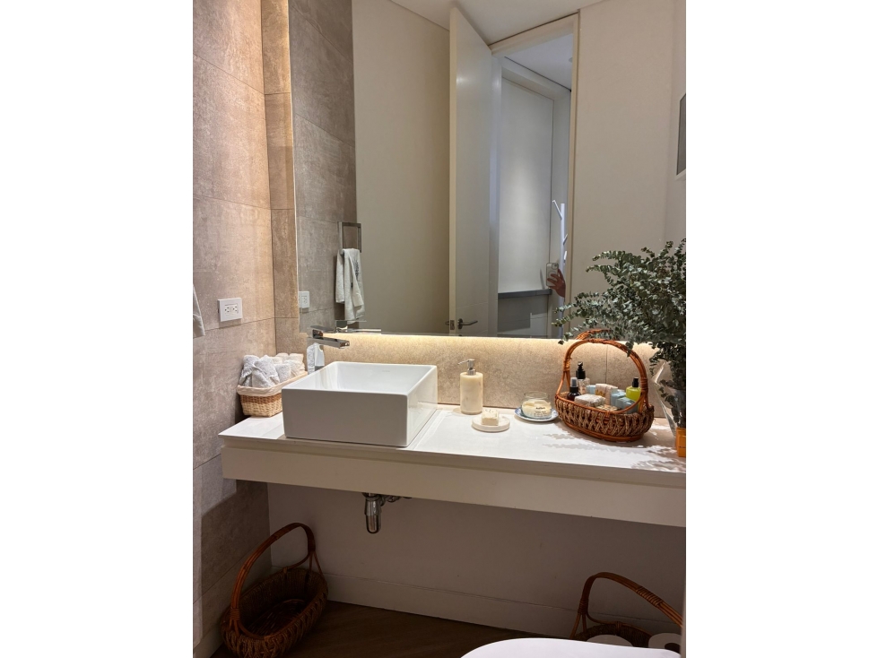 Apartamento en venta en Los Rosales, Bogotá · foto 18 de 24