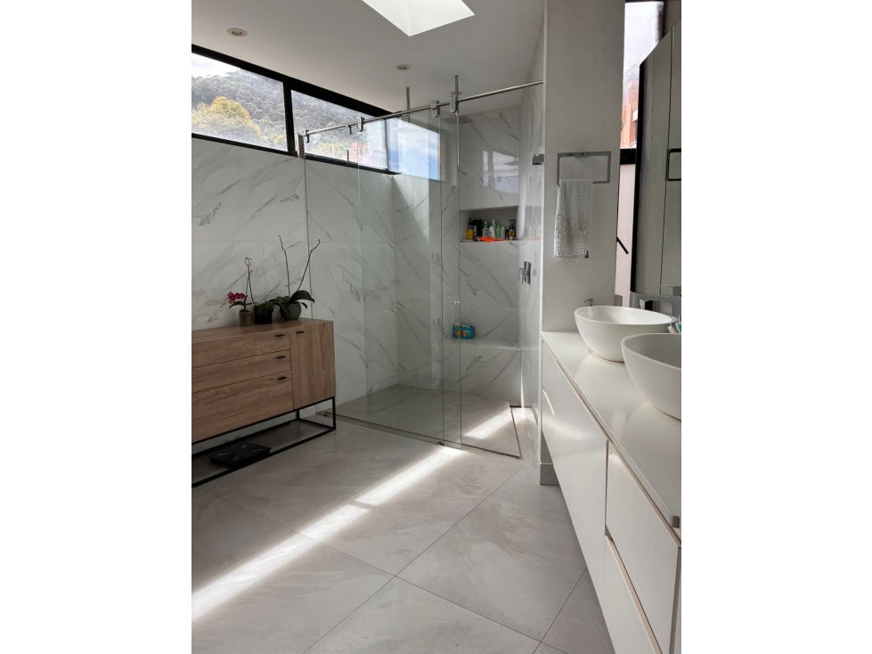 Apartamento en venta en Los Rosales, Bogotá · foto 20 de 24