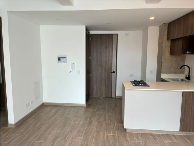Apartaestudio en venta en Santa Paula, Bogotá, 35 m² · foto 2 de 13