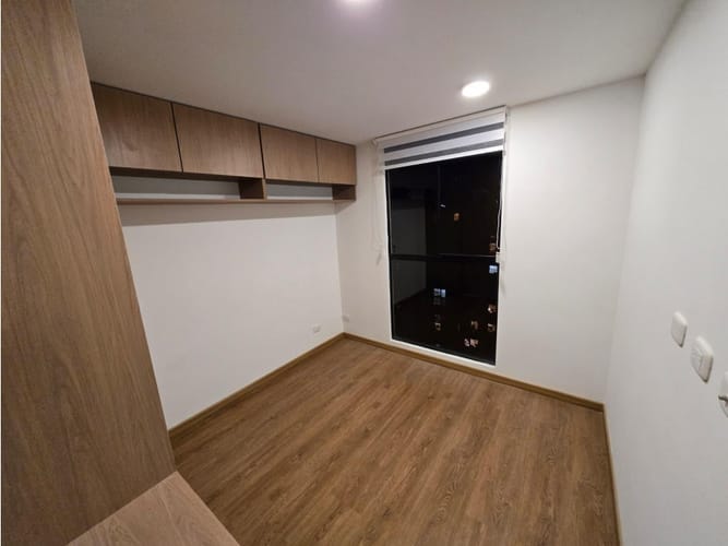 Apartamento de 1 alcoba en arriendo en Colina Campestre, Bogotá, 32 m² · foto 8 de 15
