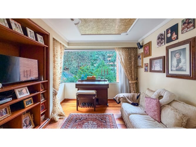 Apartamento de 3 alcobas en venta en Bosque Medina, Bogotá, 255 m² · foto 6 de 18