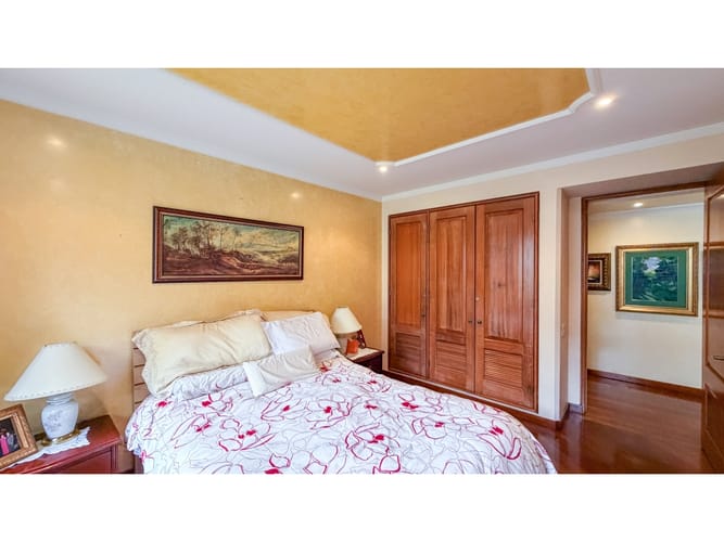 Apartamento de 3 alcobas en venta en Bosque Medina, Bogotá, 255 m² · foto 8 de 18