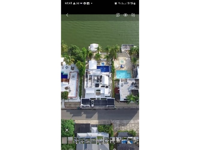 Casa de 5 alcobas en venta en Girardot, Girardot, 449 m² · foto 9 de 9