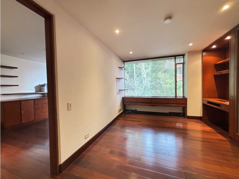 Apartamento en venta en El Refugio, Bogotá · foto 4 de 18