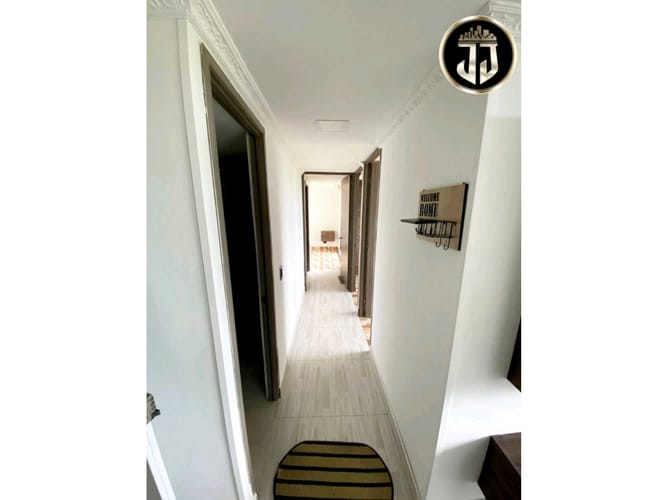 Apartamento de 3 alcobas en venta en San Luis, Madrid, 56 m² · foto 4 de 8