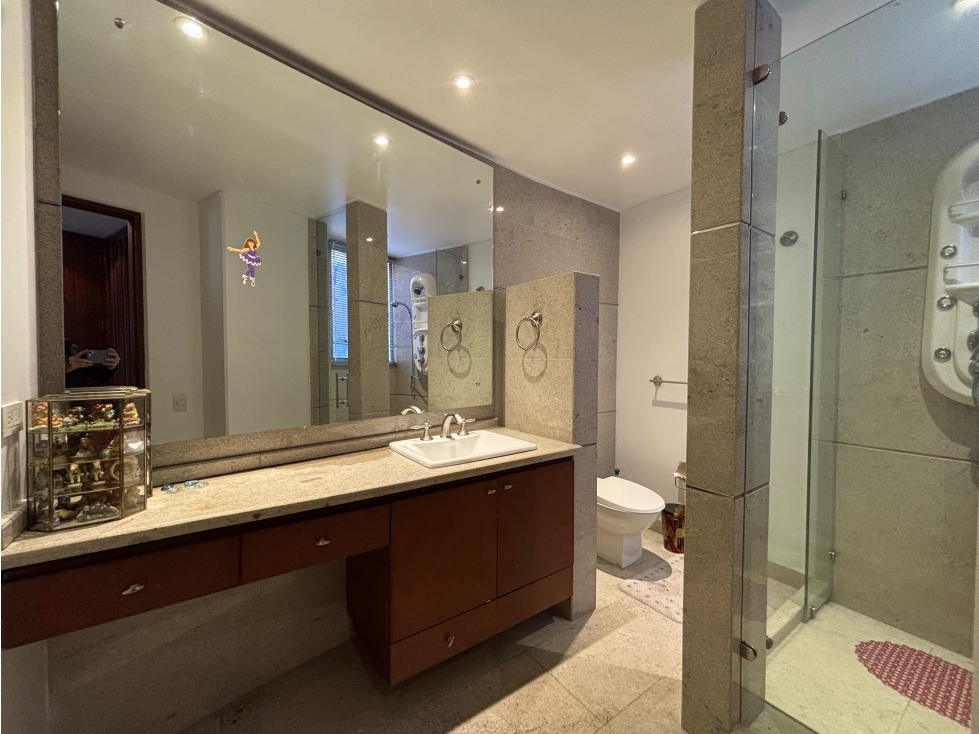 Apartamento en venta en El Refugio, Bogotá · foto 7 de 18