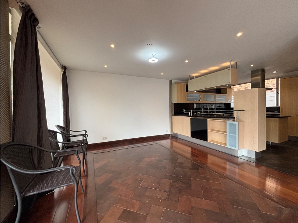 Apartamento en venta en El Refugio, Bogotá · foto 8 de 18