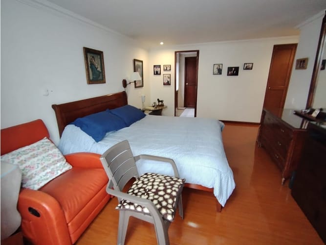 Apartamento de 3 alcobas en venta en Chicó Reservado, Bogotá, 130 m² · foto 20 de 24