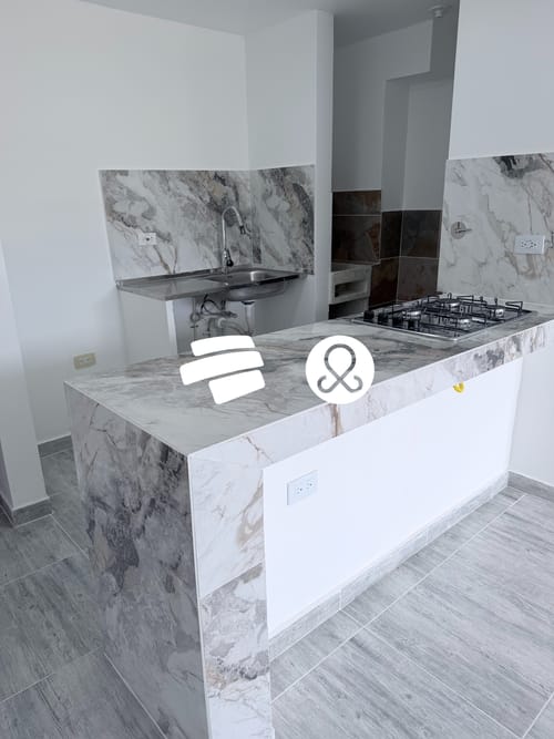 Apartamento de 2 alcobas en venta en El Carmen De Viboral, El Carmen de Viboral, 48 m² · foto 2 de 9