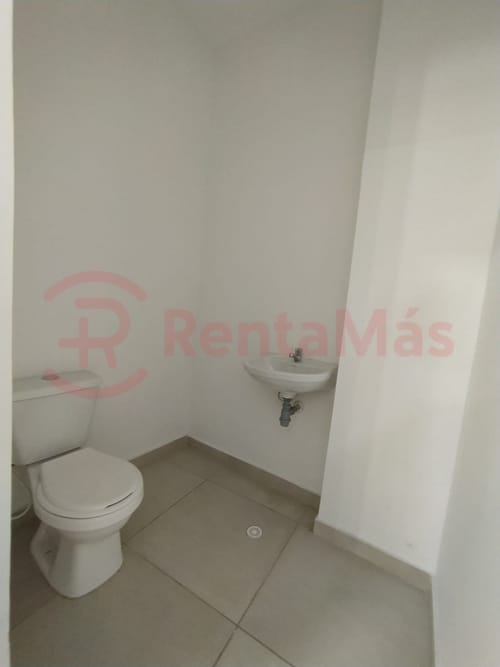 Local en venta en Circunvalacion, Cúcuta, 214 m² · foto 3 de 5