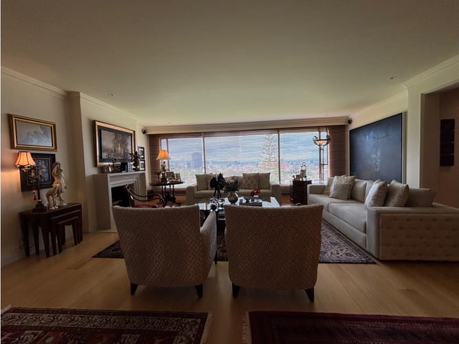 Apartamento de 4 alcobas en venta en Santa Barbara Alta, Bogotá, 400 m² · foto 4 de 24