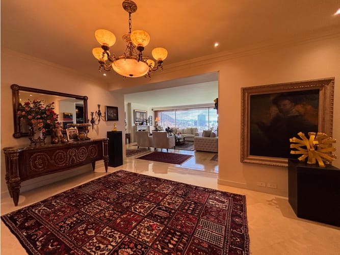 Apartamento de 4 alcobas en venta en Santa Barbara Alta, Bogotá, 400 m² · foto 8 de 24