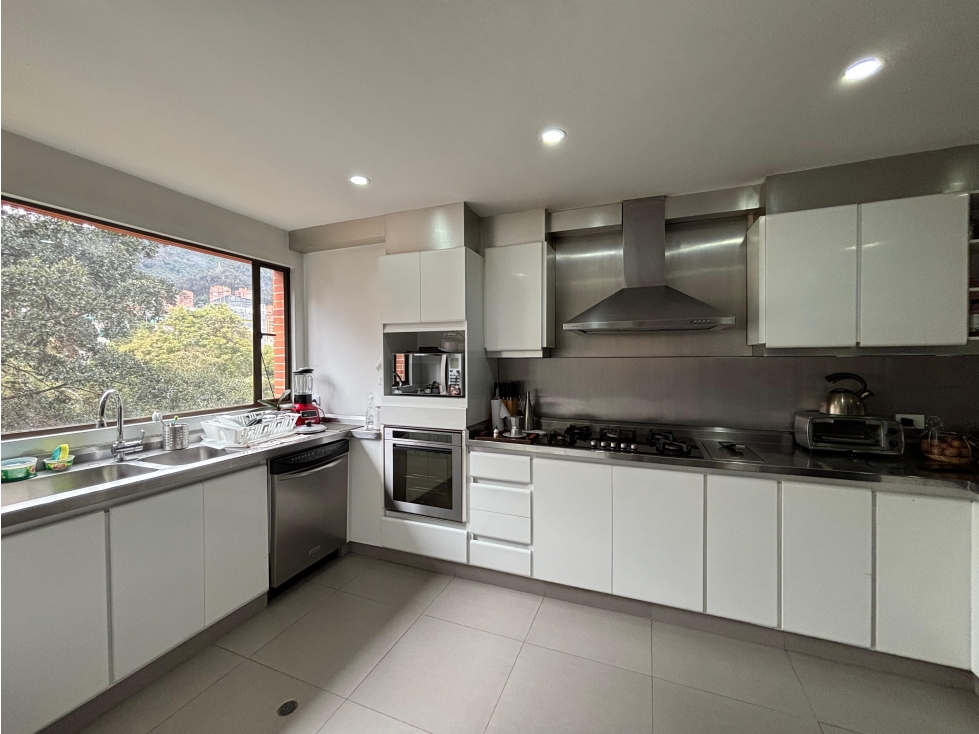 Apartamento en arriendo en La Cabrera, Bogotá · foto 4 de 24