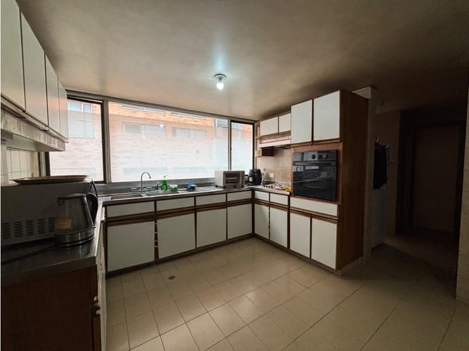 Apartamento en venta en Chico Norte, Bogotá · foto 2 de 15