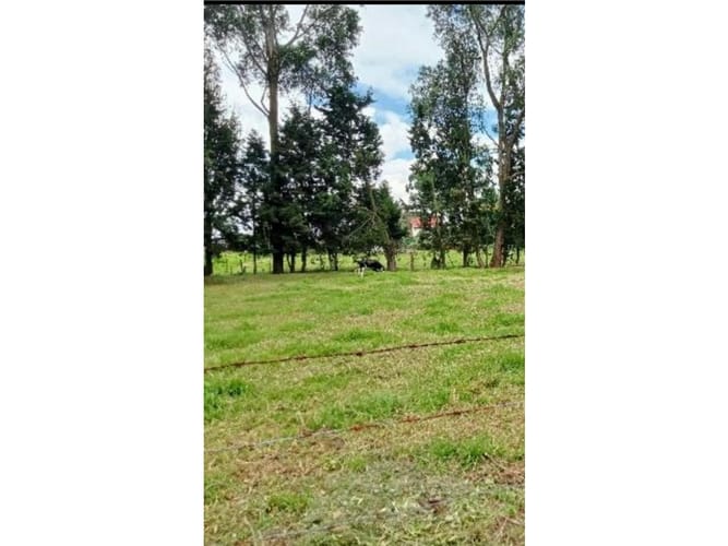 Lote en venta en Vereda La Balsa, Chía, 2637 m² · foto 2 de 4
