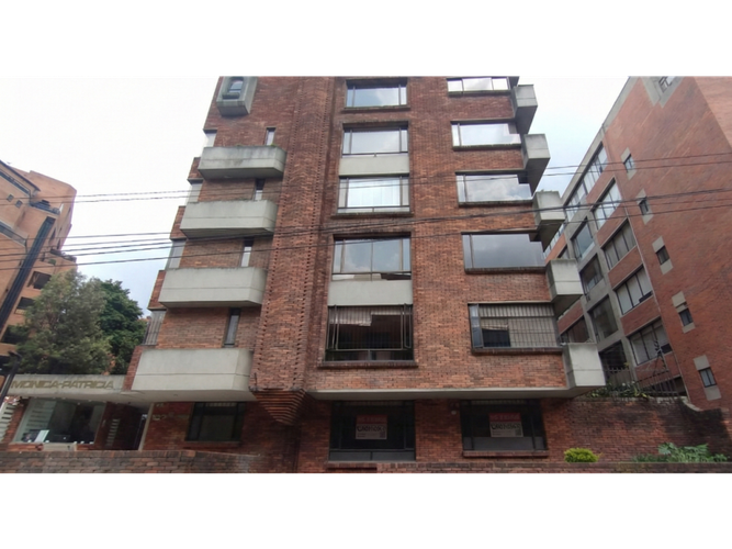 Apartamento de 3 alcobas en venta en La Carolina, Bogotá, 133 m² · foto 16 de 16