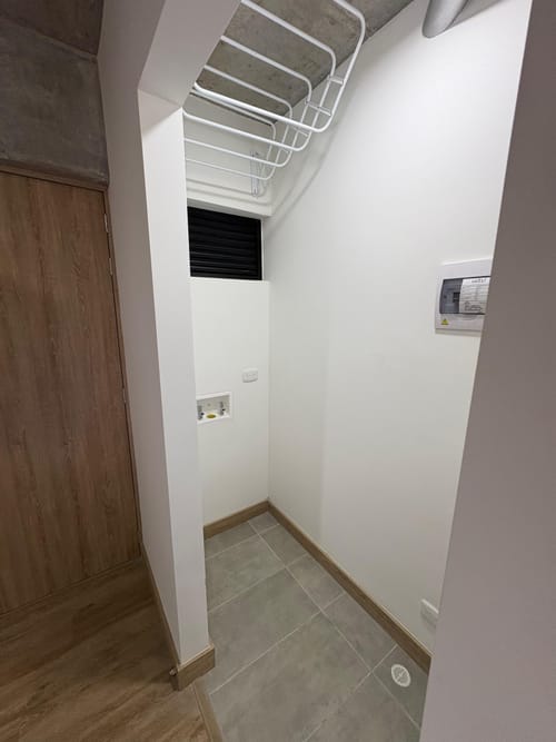 Apartamento de 1 alcoba en venta en Puente Pelaez, El Retiro, 50 m² · foto 8 de 9