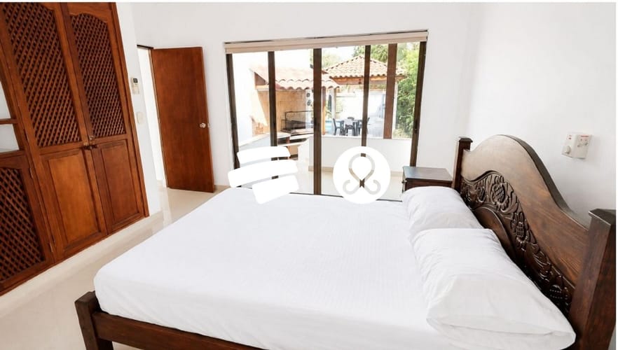 Casa de 4 alcobas en venta en Ricaurte, 425 m² · foto 8 de 18
