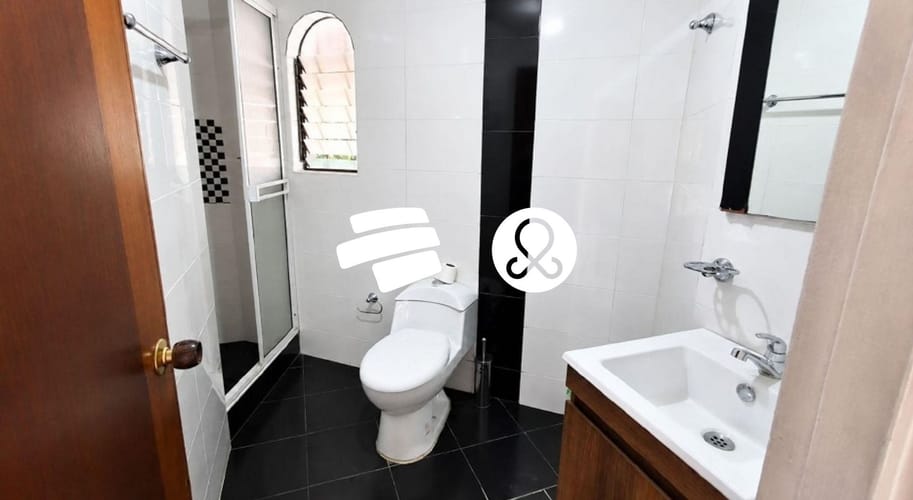 Casa de 4 alcobas en venta en Ricaurte, 425 m² · foto 9 de 18