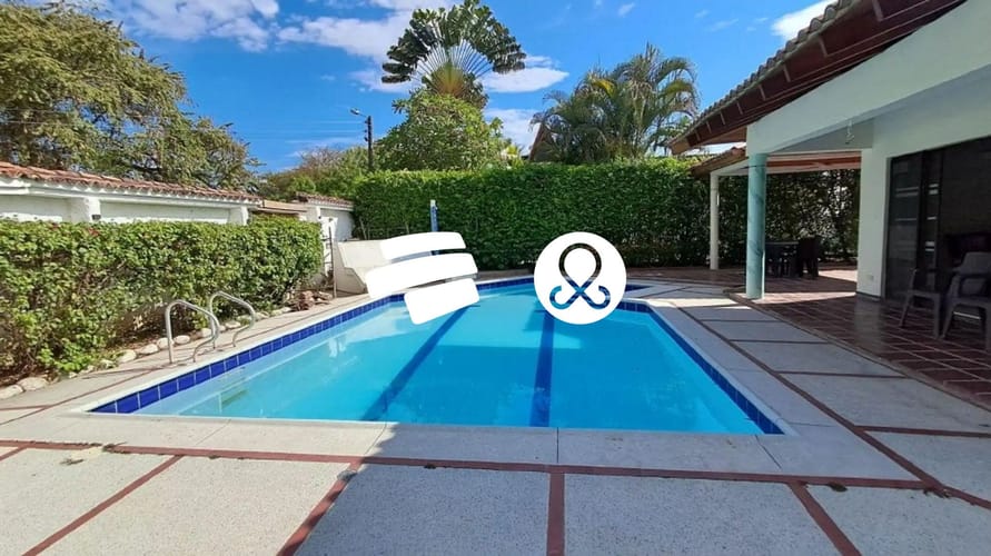 Casa de 4 alcobas en venta en Ricaurte, 425 m² · foto 16 de 18