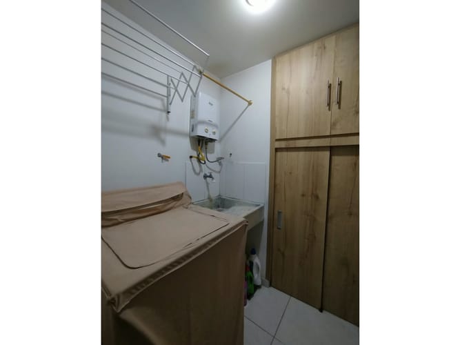 Apartamento de 3 alcobas en venta en La Maria, Copacabana, 80 m² · foto 10 de 19