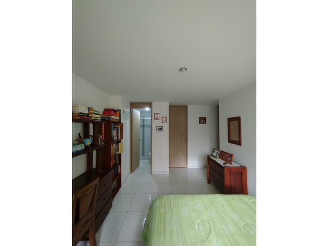Apartamento de 3 alcobas en venta en La Maria, Copacabana, 80 m² · foto 17 de 19