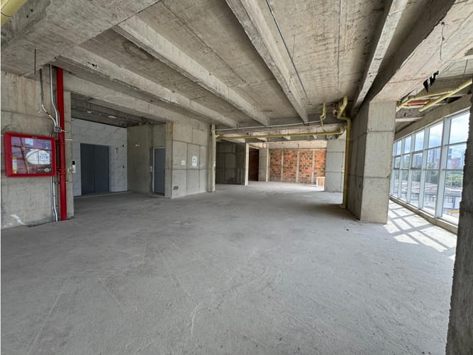 Local en arriendo en Fundadores, Armenia, 500 m² · foto 4 de 6