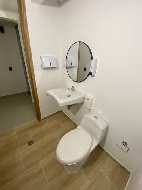 Consultorio en arriendo en Bolarqui, Bucaramanga, 15 m² · foto 8 de 11