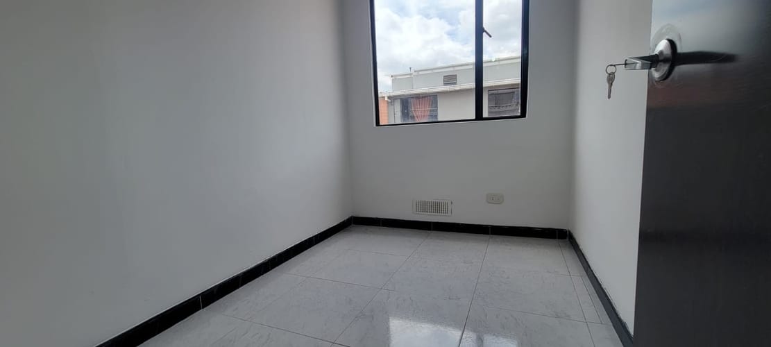 Apartamento de 2 alcobas en venta en Ciudad Verde, Soacha, 41 m² · foto 3 de 12