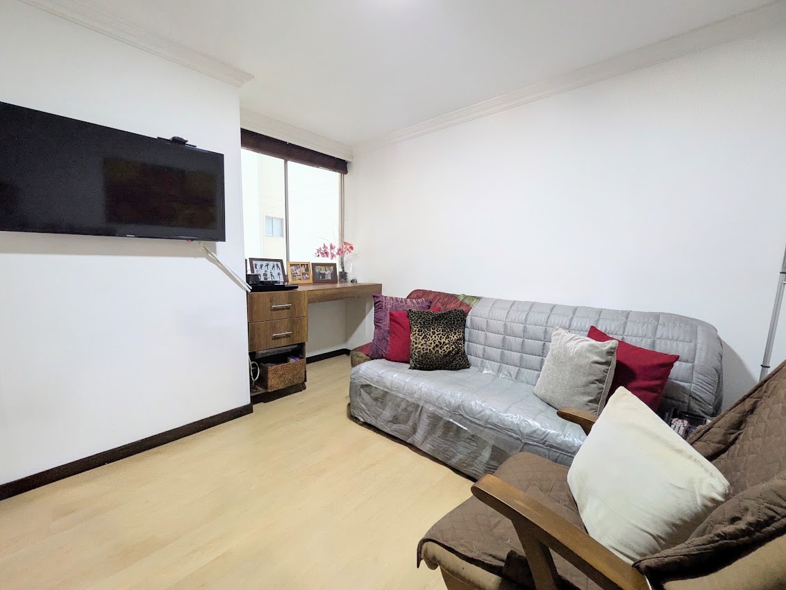 Apartamento en venta en El Poblado, Medellín · foto 5 de 9
