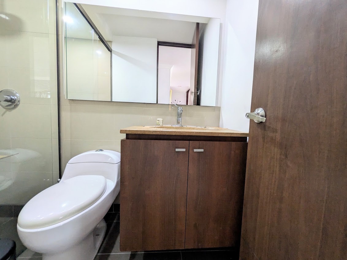 Apartamento en venta en El Poblado, Medellín · foto 9 de 9
