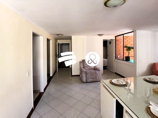Apartamento en venta en La Candelaria, Medellín · foto 3 de 19