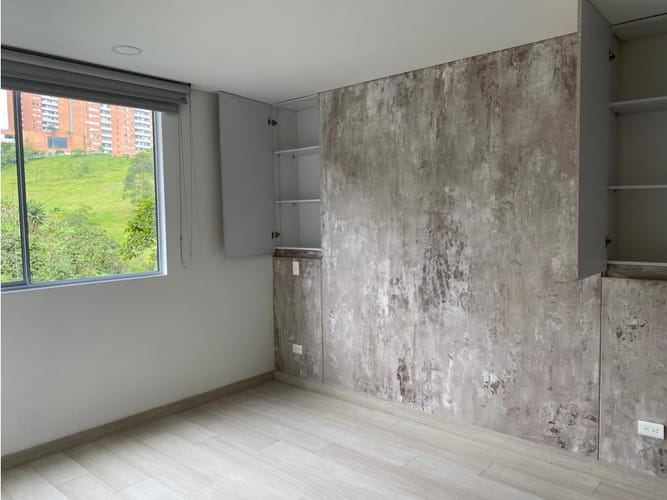 Apartamento de 3 alcobas en arriendo en Loma Del Escobero, Medellín, 80 m² · foto 7 de 9