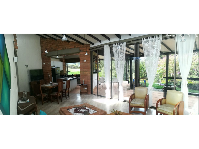 Casa de 3 alcobas en venta en Las Palmas, Envigado, 285 m² · foto 2 de 10
