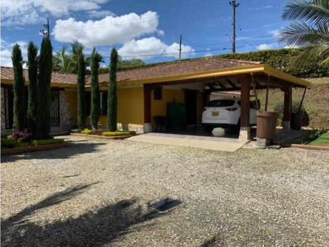 Casa de 3 alcobas en venta en Cuchillas De San Jose, Rionegro, 160 m² · foto 23 de 24